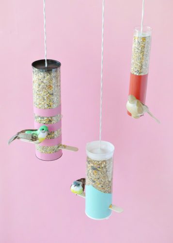 16 DIY Bird Feeders That Actually Look Amazing! â€¢ The Garden Glove