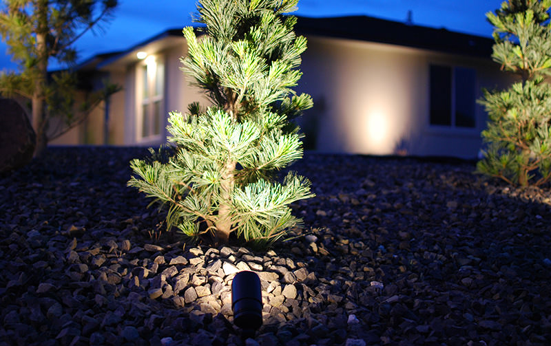 How to Install Low Voltage Outdoor Landscape Lighting - 10 Easy