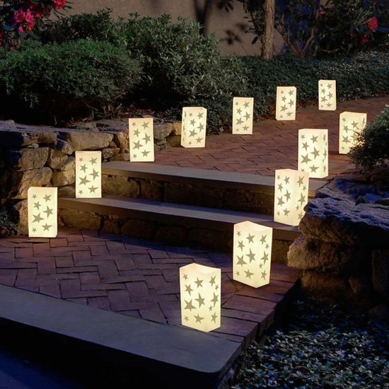 New & Trending Outdoor Christmas Lights for 2023!