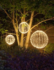 New & Trending Outdoor Christmas Lights for 2023!