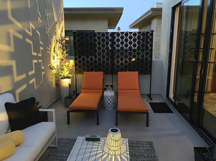 Get the Palm Springs Modern Patio Look With These Trendy Ideas!